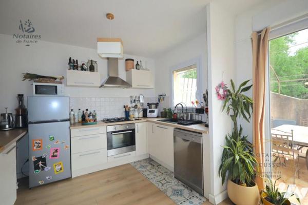 Maison T4 avec terrasse, jardin et garage dans le centre de Caveirac