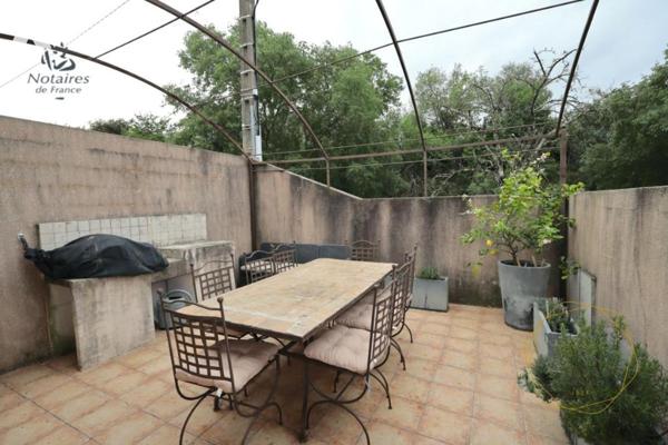 Maison T4 avec terrasse, jardin et garage dans le centre de Caveirac