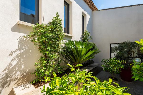 A vendre - Propriété contemporaine - en Haute Provence - en position dominante
