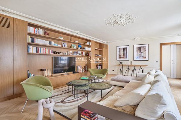A vendre - appartement d'exception - 147 m² - Paris - 75007 - Carré des Antiquaires