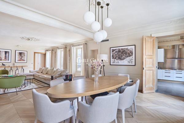 A vendre - appartement d'exception - 147 m² - Paris - 75007 - Carré des Antiquaires