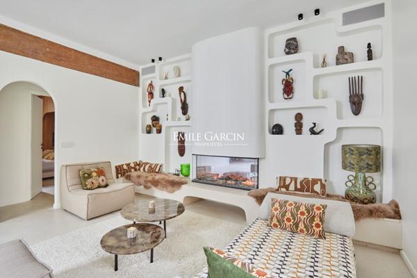 A vendre - appartement - 60 m²  - Paris - 75006  - Saint-Michel  - Vue dégagée