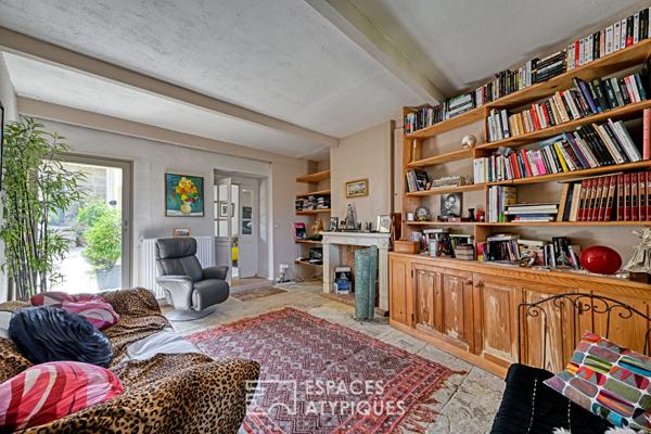 Chaleureuse maison meublée en coeur de village avec jardin