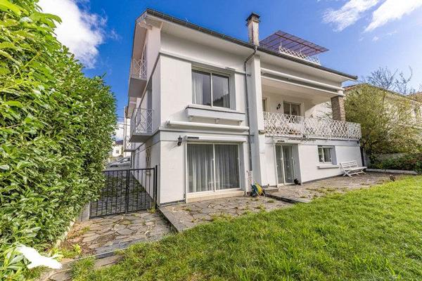 Maison à vendre |  Lourdes |  11 pièces | 284 m²