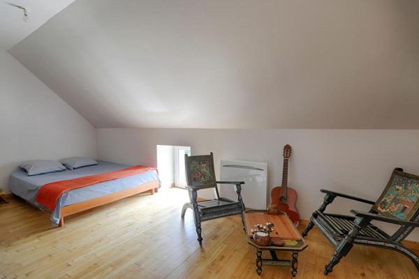RIANTEC : Maison en pierre rénovée avec une vie de plain-pied