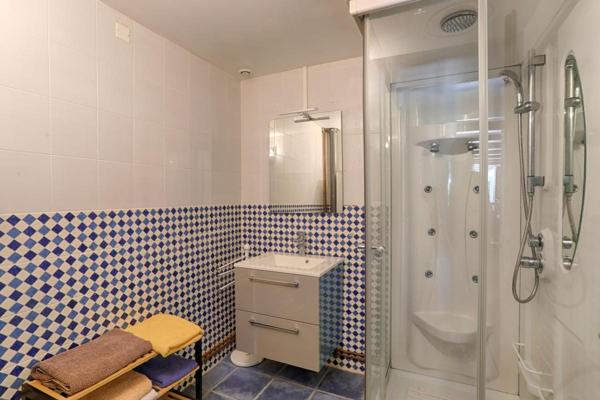 RIANTEC : Maison en pierre rénovée avec une vie de plain-pied