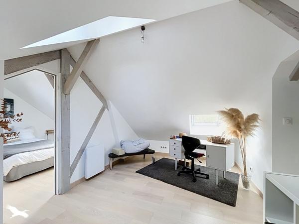 Maison à vendre 399 087 € Luynes 5 p 159 m² DPE C