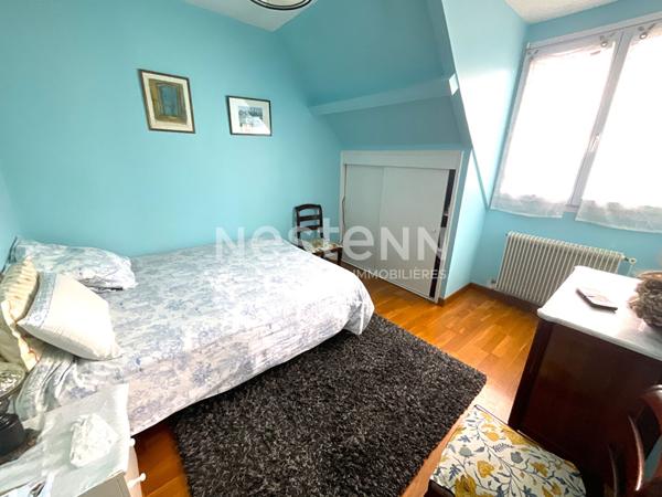 Maison 5 piéces / 3 chambres / garage / jardin et dependance