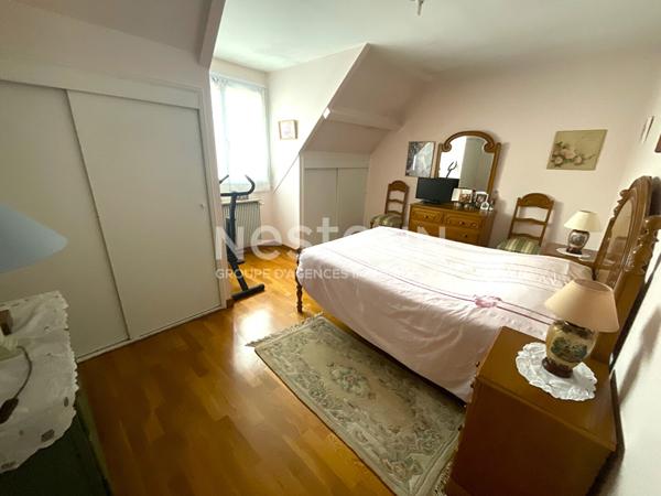 Maison 5 piéces / 3 chambres / garage / jardin et dependance