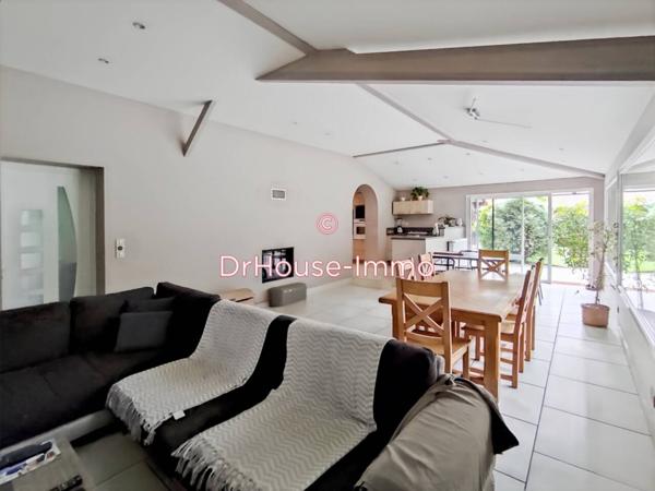 Maison à vendre 7 pièces de 179 m²