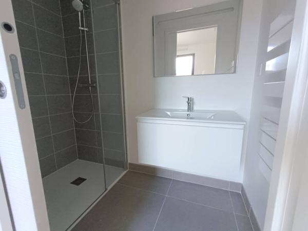 Appartement à vendre 5 pièces de 137 m²