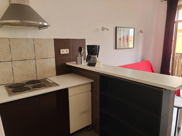 Appartement de type T1, rénové, d'une superficie de 31 m2 habitable