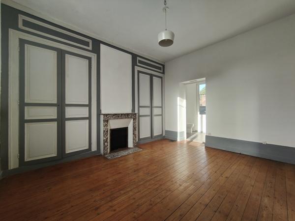 PROCHE CENTRE VILLE, DANS QUARTIER ST JUST DES MARAIS, MAISON BOURGEOISE DE 160 M² HAB AVEC GARAGE ET JARDIN  Beauvais (60000)