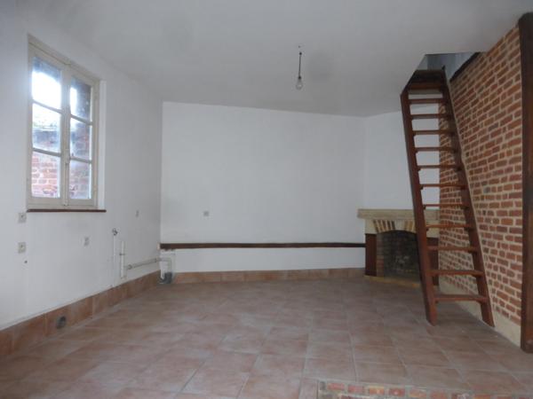 PROCHE CENTRE VILLE, DANS QUARTIER ST JUST DES MARAIS, MAISON BOURGEOISE DE 160 M² HAB AVEC GARAGE ET JARDIN  Beauvais (60000)