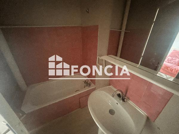 Location Studio meublé 22.6 m² - 36 BOULEVARD GASSENDI Digne-les-bains 04000