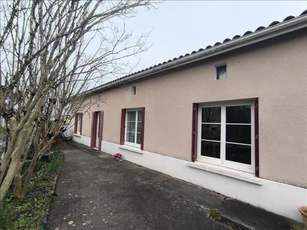 Maison à vendre |  Montlieu-la-Garde |  6 pièces | 161 m²