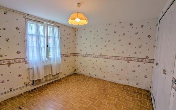 Maison à vendre    5 pièces • 92,30 m2 Ormes