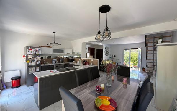 Maison à vendre    3 pièces •  Frontignan