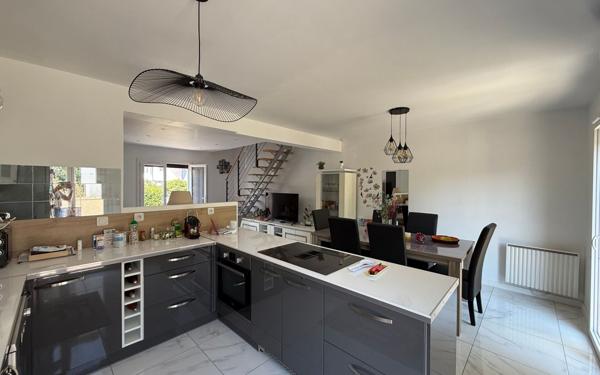 Maison à vendre    3 pièces •  Frontignan