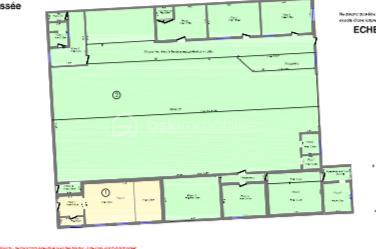 A Vic-en-Bigorre, ensemble professionnel d'environ 650 m² implanté sur un terrain de 2300 m².

Bénéficiant de volumes généreux et d'une configuration fonctionnelle, ce bien constitue une opportunité idéale pour développer une activité artisanale, de stockage, de production ou de services.

Il comprend notamment un atelier, des bureaux, une salle de réunion ainsi que plusieurs espaces de stockage, offrant une organisation adaptée aux besoins d'une entreprise (le plan détaillé du bâtiment est consultable dans les photos).

L'extérieur renforce considérablement son potentiel, avec la possibilité d'aménager des espaces de stationnement, de faciliter les manœuvres et d'envisager différents projets d'exploitation.

Ses atouts :

- Potentiel de stationnement et d'aménagement
- Espace accueil de la clientèle
- Menuiseries anti-effraction récentes
- Système de vidéosurveillance
- Toiture récente
- Electricité aux normes
- Fibre présente
- Tout à l'égout aux normes 
- Accès PMR possible
- Absence d'amiante et de plomb
- Aucun travaux à prévoir

Pour plus d'informations ou organiser une visite, contactez moi au 06 37 97 69 91 ou v.esclapes@bskimmobilier.com