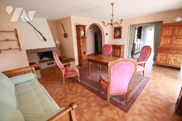 GAP prox. centre-ville - Appartement T4 de 110 m² av terrasses, cheminée - Cave - Garage possible ..