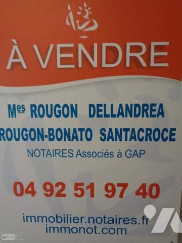 GAP prox. centre-ville - Appartement T4 de 110 m² av terrasses, cheminée - Cave - Garage possible ..