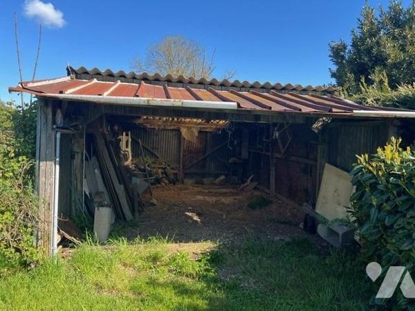 ENTRE ORBEC ET VIMOUTIERS MAISON A RENOVER