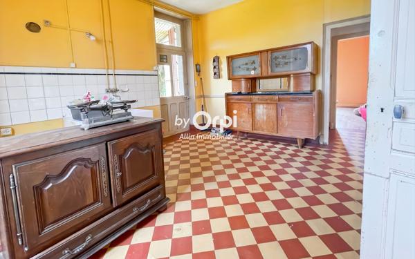 Maison à vendre    4 pièces •  Vallon-en-Sully