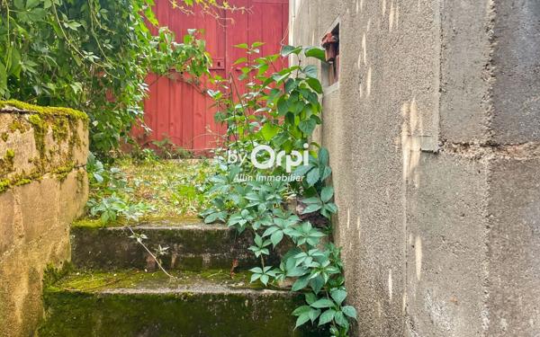 Maison à vendre    4 pièces •  Vallon-en-Sully