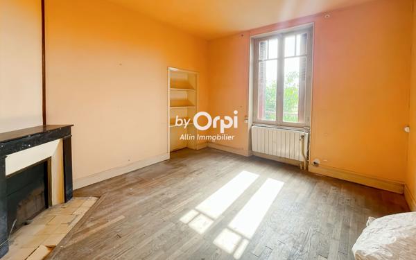 Maison à vendre    4 pièces •  Vallon-en-Sully