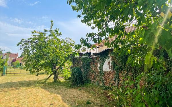 Maison à vendre    4 pièces •  Vallon-en-Sully