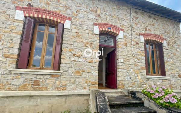 Maison à vendre    4 pièces •  Vallon-en-Sully