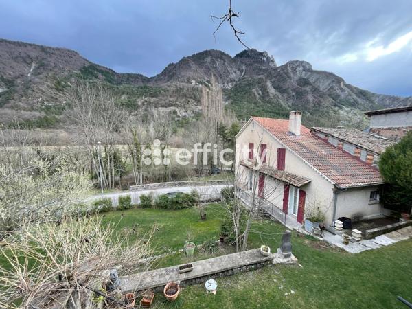 Maison 5 pièces - 90 m²