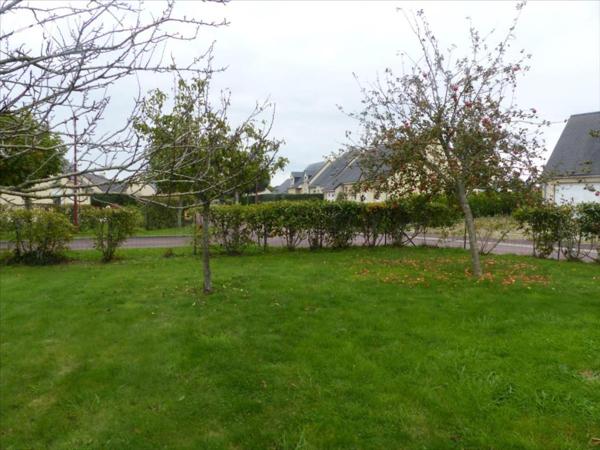 SAINT SYMPHORIEN LE VALOIS