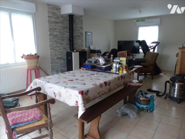 SAINT SYMPHORIEN LE VALOIS