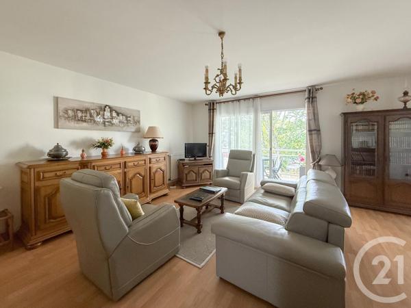Appartement T4 à vendre  4 pièces - 81,37 m2 VANNES - 56