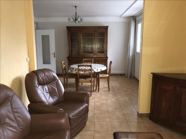 Appartement à louer 810 € CC MONTPELLIER 3 p 67 m² DPE D