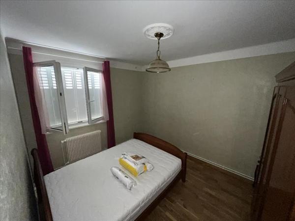 Appartement à louer 810 € CC MONTPELLIER 3 p 67 m² DPE D