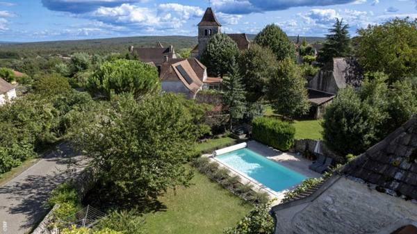 Maison ancienne - Labastide murat SECTEUR COEUR DE CAUSSE - Belle demeure restaurée avec piscine chauffée et jardin fleuri