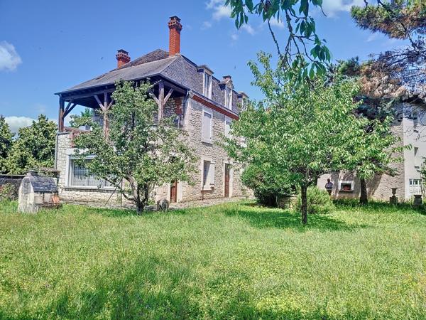 Souillac (46200) MAISON 7 PIÈCES AVEC JARDIN & LOCAL COMMERCIAL - PROXIMITÉ CENTRE DE SOUILLAC