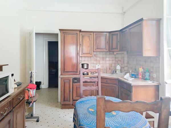 Souillac (46200) MAISON 7 PIÈCES AVEC JARDIN & LOCAL COMMERCIAL - PROXIMITÉ CENTRE DE SOUILLAC