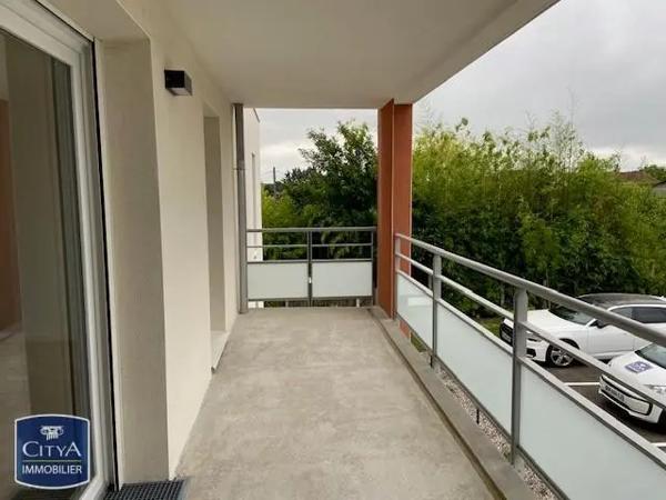 Appartement à louer 4 pièces 81.4m² Saint-Benoît (86280)