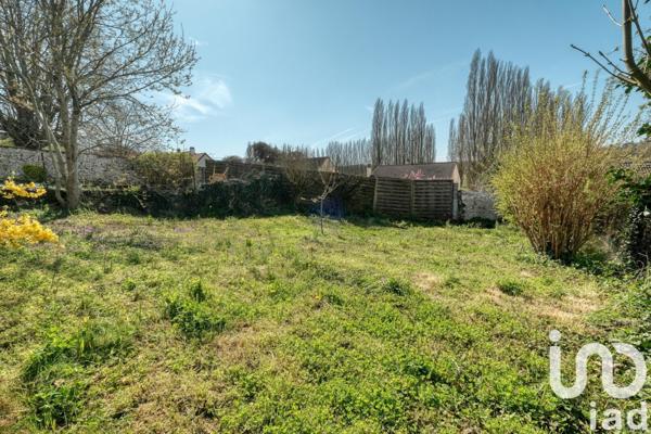 Maison 4 pièces de 70 m² à Condé-Sainte-Libiaire (77450)