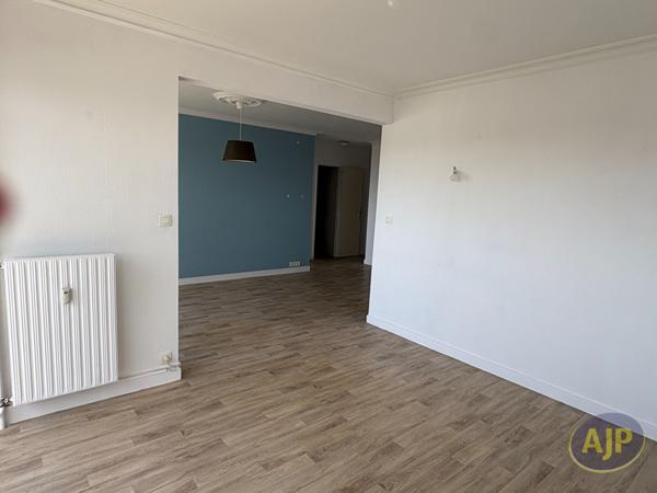 Location appartement Rennes : 953 € - AJP Immobilier Rennes Nord