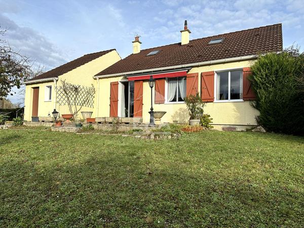 Maison Villeneuve La Guyard 4 chambres