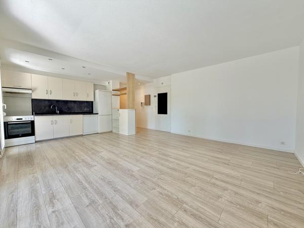 Antibes (06600) ANTIBES Quartier RABIAC 3P 63M2 Parking et Cave