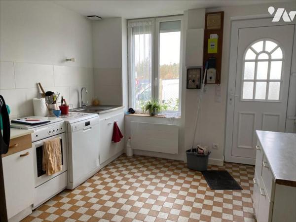 SAINTE-GAUBURGE-SAINTE-COLOMBE - Maison de 2 logements