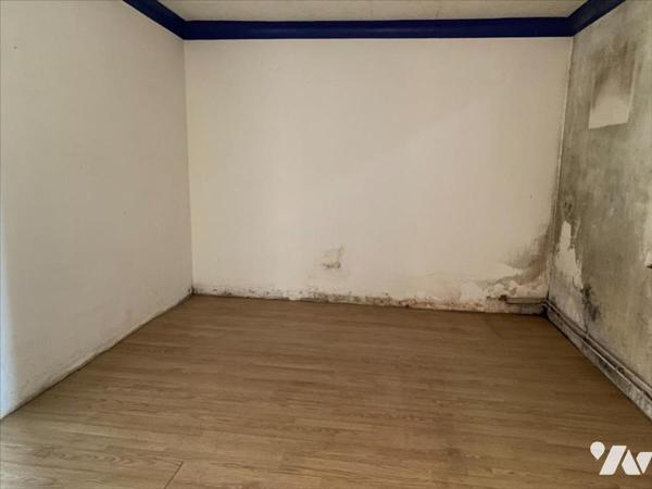 SAINTE-GAUBURGE-SAINTE-COLOMBE - Maison de 2 logements