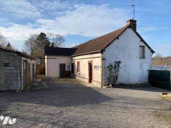 SAINTE-GAUBURGE-SAINTE-COLOMBE - Maison de 2 logements