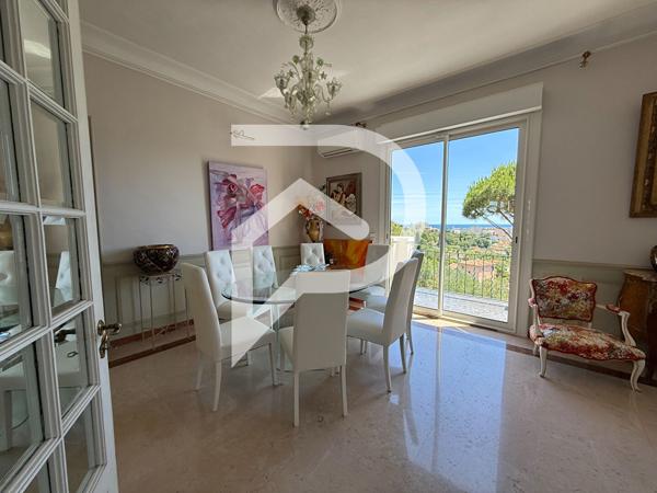 Maison 8 pièces 195 m2